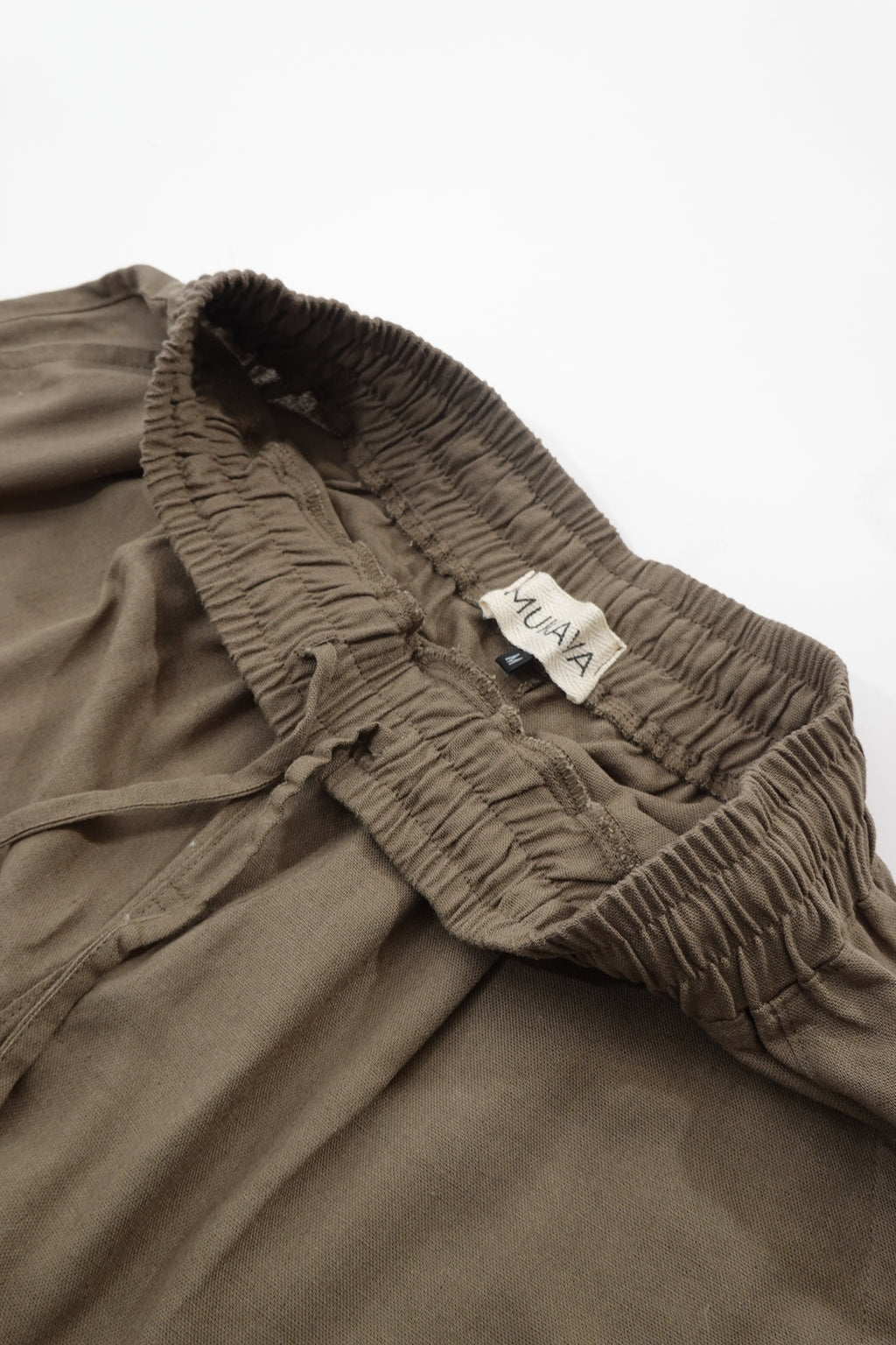 KAVA · Pantalón